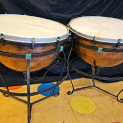 Very cool old timpani,