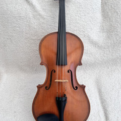 Viola made by Tibor Semmelweis, 1994,